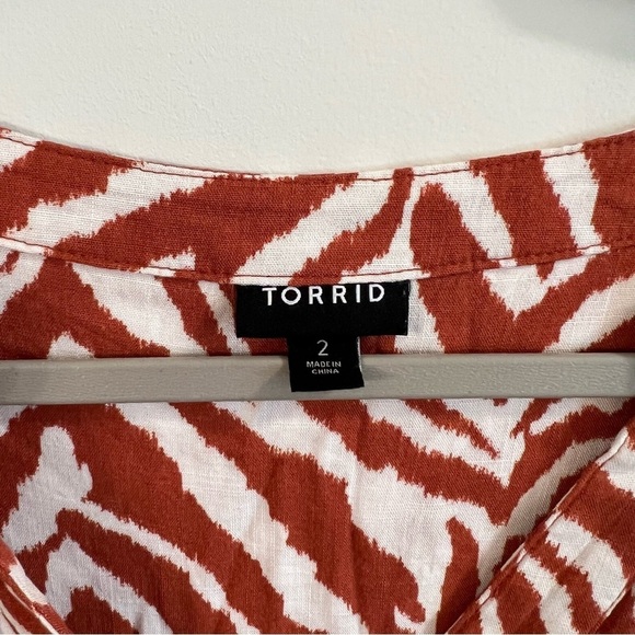 Women’s Torrid brown zebra printed sleeveless blouse size 2X - Picture 4 of 5